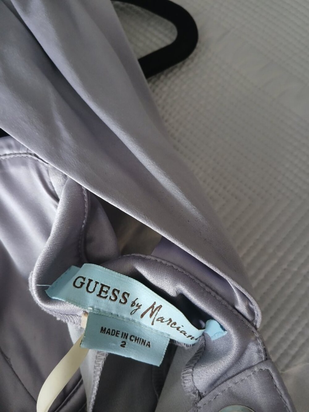 Size 2 Guess by Marciano Dress - Picture 4 of 4